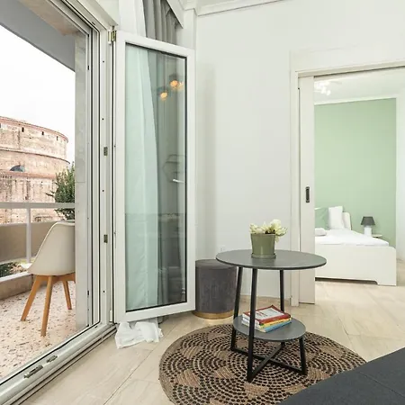 Houseloft Rotunda Escape דירה *